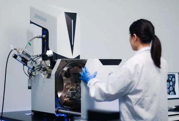 CIQTEK Field Emission Scanning Electron Microscope SEM5000