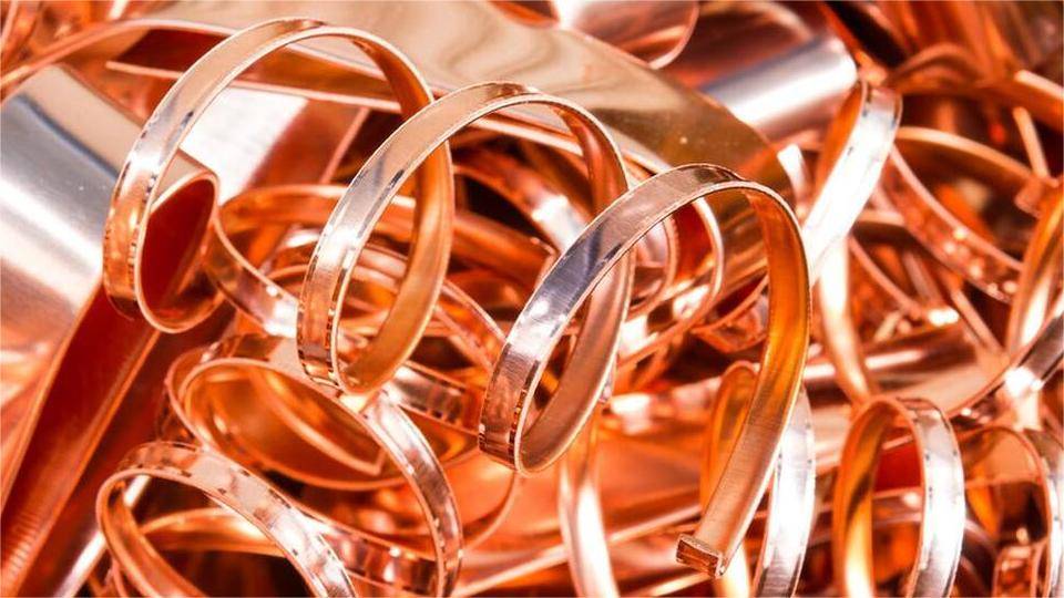 Application of Scanning Electron Microscopy in Electrolytic Copper Foils